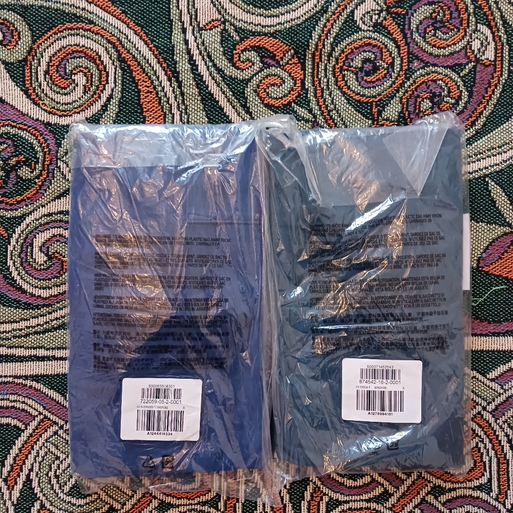 NWT Bundle of 2 Gap Oversized Short Sleeve T-Shirts